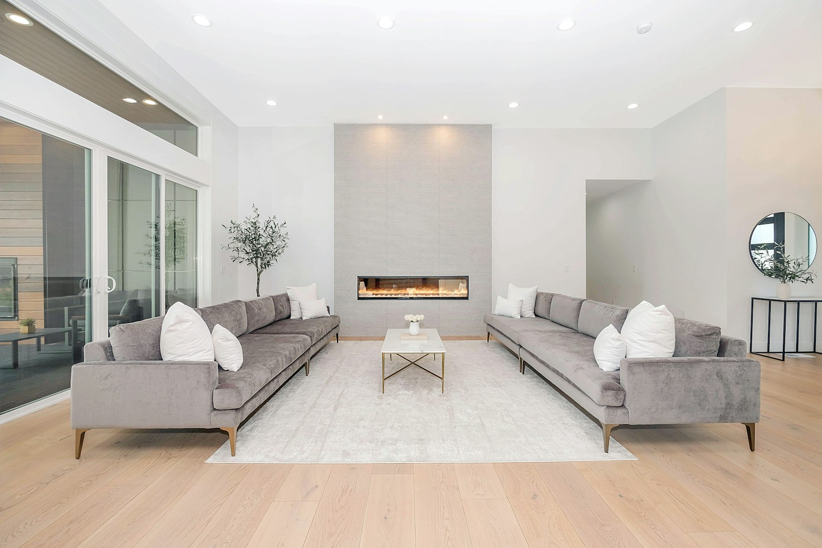 A finished open-plan living room renovation by Plane & Square